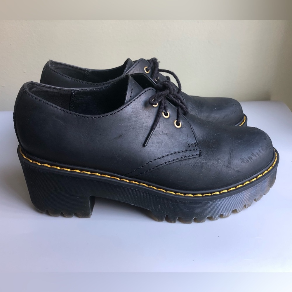 Dr. Martens Shriver Low Platform Black Leather Oxford Shoes Women’s Size: US 7